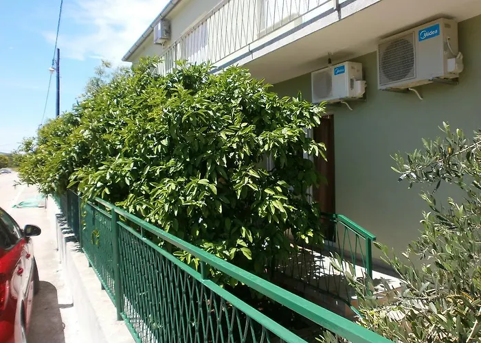 Apartment Spacious Borik & Parking *