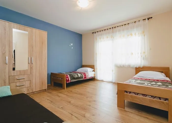 Spacious Borik & Parking * Ζαντάρ