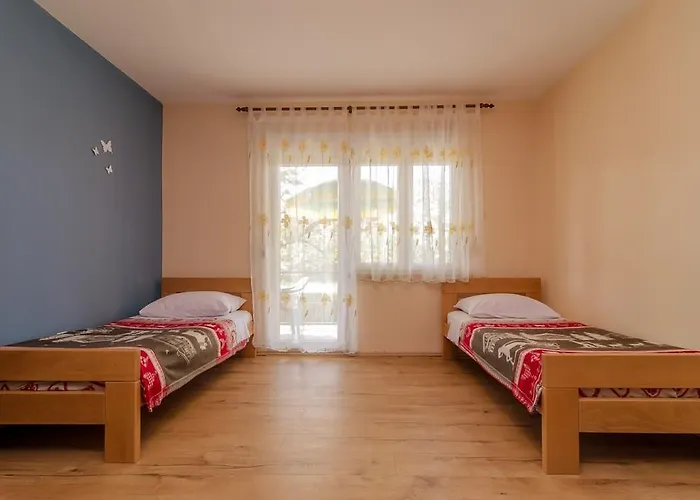 Apartmán Spacious Borik & Parking *